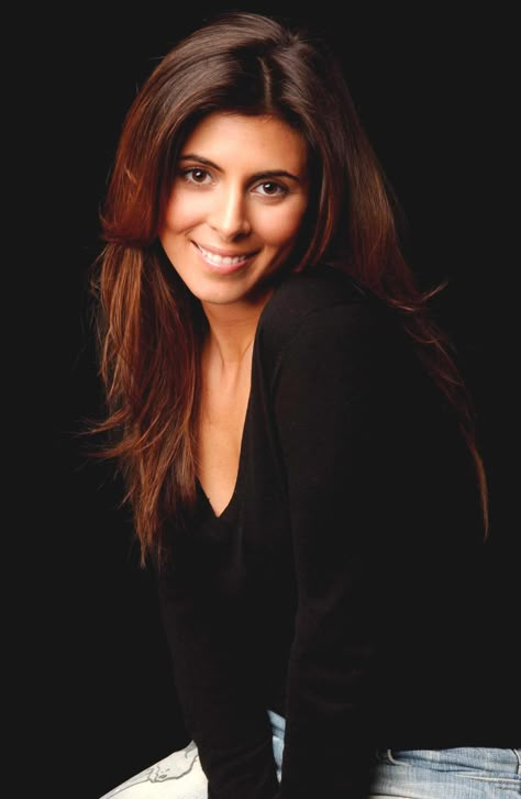 jamie-lynn sigler | Picture of Jamie Lynn Sigler Meadow Soprano, Sopranos Poster, The Sopranos, Tony Soprano, Jamie Lynn, Taurus Woman, Female Actresses, Woman Crush, Vintage Hollywood