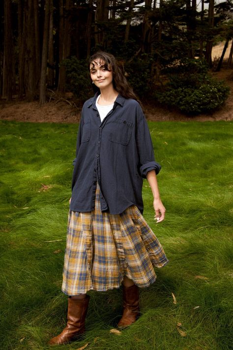 Fanny - Double Cotton Gauze Plaid A20 - Plaids CP Shades Knee Length Skirt Outfit, Knee Length Skirts Outfits, Skirt Styling, Cottage Core Fashion, Core Fashion, Teacher Clothes, Mushroom Jewelry, Fall Mood, 2024 Style