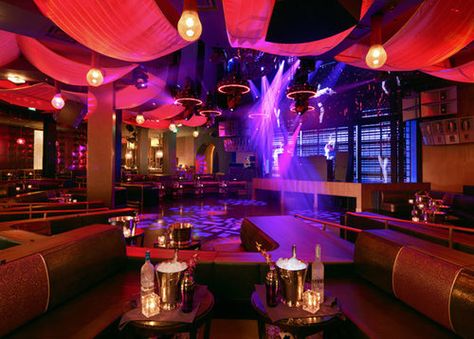 Take a Look Inside America's 15 Top-Grossing Nightclubs Marquee Nightclub, Las Vegas Nightlife, Las Vegas Night Clubs, Vegas Nightlife, Pub Interior, Cosmopolitan Las Vegas, Nightclub Design, Vegas Vacation, Vegas Trip