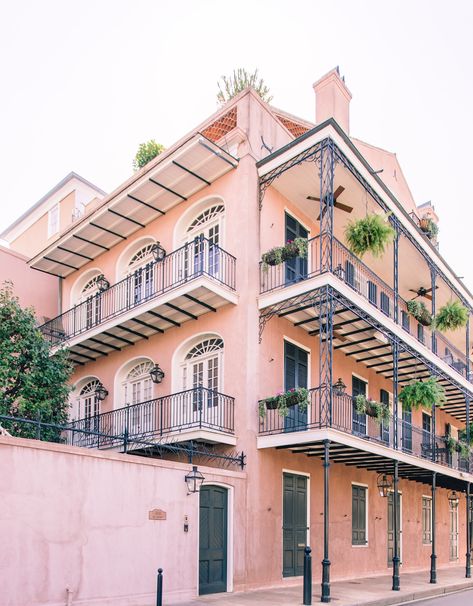 French Quarter Decor, South America Travel Route, City Guide Design, Port Orleans French Quarter, New Orleans Architecture, New Orleans Hotels, Arizona Photography, Visit New Orleans, New Orleans French Quarter