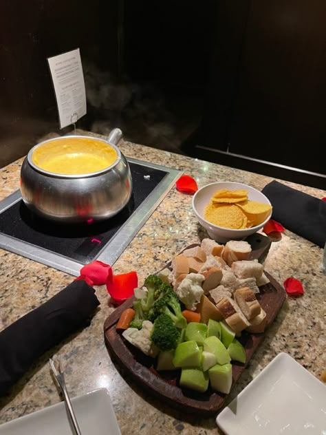 Melting Pot Restaurant, Melting Pot Aesthetic, White Plains New York, The Melting Pot, Art Motivation, Birthday Stuff, White Plains, 22nd Birthday, Eat To Live