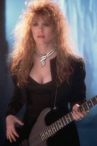 Heart // Nancy Wilson Heart 80s, Nancy Wilson Heart, Wilson Sisters, Ann Wilson, Nancy Wilson, Dark Wave, Rock & Roll, Lita Ford, Heavy Metal Girl