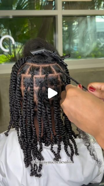 Britany Michelle Studio on Instagram: "…And just like that, #naturaltwists for the win. 🏆 

This #protectivestyle is especially for you if you:
1) Live An Active Lifestyle 🏋🏽‍♀️
2) Want To Grow Longer Hair
3) Want More Hydrated #NaturalHair

Select #NaturalTwists when you book your salon appointment online. Tap the link in bio to book. | britanymichelle.co

#britanymichelle #hairbybritanymichelle #britanymichellesalon #healthyhaircare #bmsalonstudio #healthynaturalhair 
#naturalhair #naturalhairstyles #curlyhairstyles #beforeandafter #naturalhairsalonsouthflorida #NaturalHairSalonFortLauderdale #NaturalHairSalonMiami #curlyhairstyles #britanymichellesalon #curlyhaircare #curlyhairtips #beforeandafter #twistout #explorepage" Girls Back To School Hairstyles, Twist Braid Tutorial, Island Twist, Natural Hair Salons, Grow Long Hair, Platinum Hair, Hot Hair Styles, Back To School Hairstyles, Hair Trend