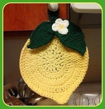 Crochet Lemon Potholder Pattern, Crochet Lemon Potholder, Crochet Flower Trivet, Basic Flower, Crochet Potholder Patterns, Crochet Hot Pads, Crochet Beautiful, Crochet With Cotton Yarn, Filet Crochet Charts