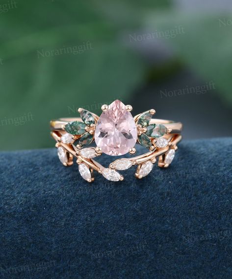 Marquise Cut Wedding Rings, Fairytale Engagement Rings, Engagement Roses, Pretty Engagement Rings, Morganite Engagement Ring Set, Cute Engagement Rings, Future Engagement Rings, Vintage Rose Gold, Engagement Sets