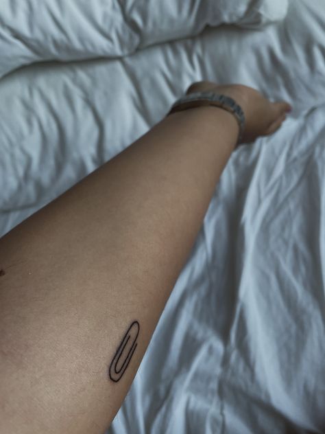 Made on me Paper Clip Tattoo, Minimalist Tattoo, Paper Clip, Fish Tattoos, Jesus Fish Tattoo, Tattoo Ideas, Abc, Tattoos