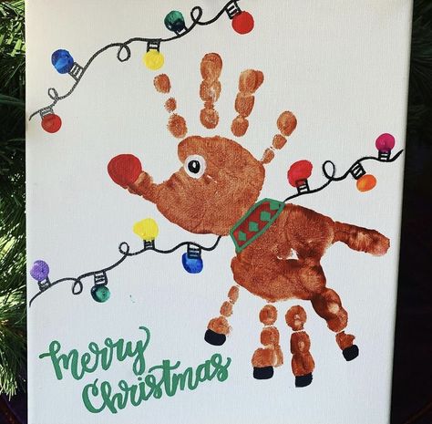 Handprint Reindeer, Baby Christmas Crafts, Handprint Christmas, Christmas Art Projects, Christmas Crafts For Toddlers, Christmas Cards Kids, Preschool Christmas Crafts, Christmas Gifts For Parents, Toddler Arts And Crafts