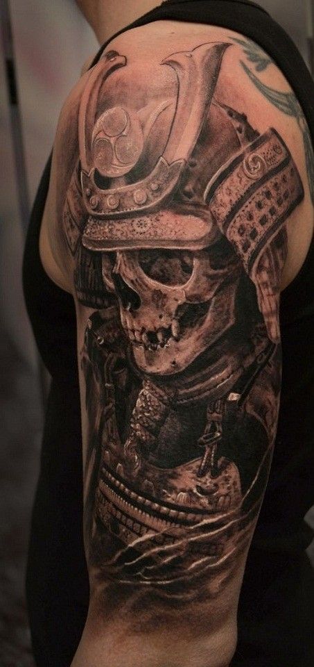 Samurai Tattoos, Tattoo Fairy, Samurai Warrior Tattoo, Helmet Tattoo, Samurai Tattoo Design, Marvel Tattoos, Warrior Tattoos, Upper Arm Tattoos, Geniale Tattoos