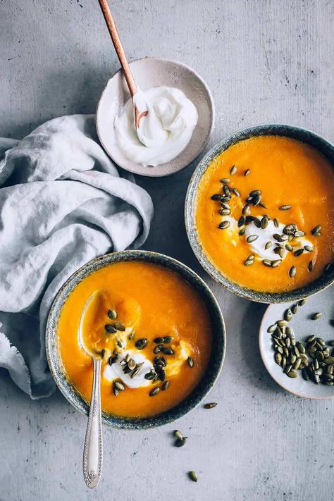 Curry Pumpkin Soup, Curried Pumpkin, Curry Pumpkin, Keto Curry, Dinner Fish, Soup Keto, Orange Food, Keto Soups, Hello Glow