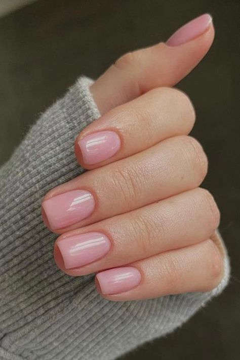 Short Nails Soft Pink, Early Spring Nails Solid Colors, Soft Pink Nails Short, Short Soft Square Nails, Nude Pink Square Nails, Nails Rounded Square, Pink Clear Acrylic Nails, Clear Nails Short, Clear Pink Gel Nails