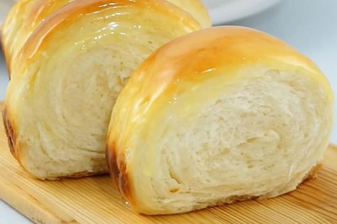 Condensed Milk Bread, Parmesan Potato, Potato Stacks, Fluffy Bread, Milk Bread Recipe, Baking Measurements, Homemade Bread Recipes Easy, Condensed Milk Recipes, Bread Muffins