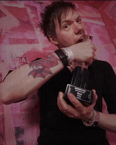 Tobias Forge, A Man, Tumblr, Wall, Pink