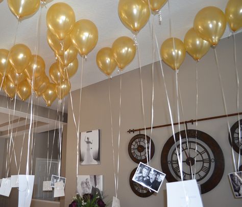 photo balloons Balloons With Pictures Attached, Balloons With Pictures, Photo Balloons, Surprise Party, New Years Eve, Party Time, Hen, Party Ideas, Balloons