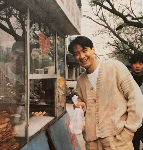 Hong Kong Actors 90s, Edward Yang, Hongkong Outfit, Hongkong 90s, Hk Movie, Japan 80's Aesthetic, Outfits For Teenage Guys, Andy Lau, Filmmaking Inspiration