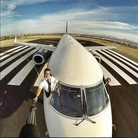 It seems that everyone is taking selfies these days, but these pilots went above and beyond. We couldn’t help but laugh when it landed on our Twitter feed. Thanks @HilariousSelfie for sharing.  If you’re looking for general aviation news and updates in the portable fuel equipment industry, check out our latest articles http://www.gastrailer.com/fuel-trailer/airplane-fuel-trailer/ #aviation #selfies #funny Pilot Selfie, Sending Good Vibes, Best Selfies, General Aviation, Kid Friendly Travel Destinations, Kid Friendly Trips, Click Photo, Instagram Likes, Gopro