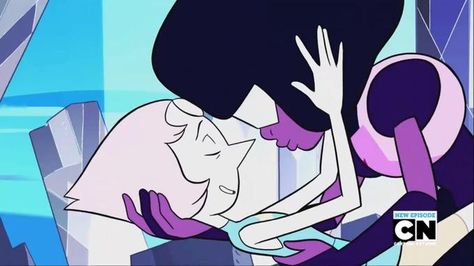 "Finally, a break from being me" 90s 2000s Cartoons, Garnet Steven, Garnet Steven Universe, Universe Images, 2000s Cartoons, Steven Spielberg, Disney Cartoons, Scary Halloween, Cartoon Network