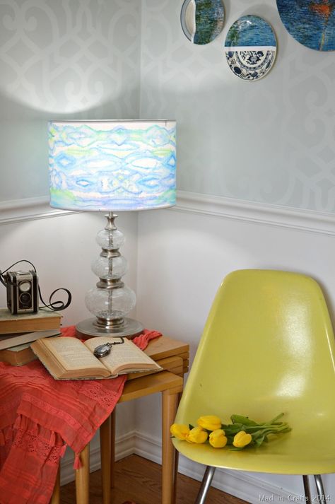 Watercolor Lampshade, Lamp Redo, Lampshade Diy, Boho Lighting, Watercolor Projects, Diy Lamp Shade, 15 Diy, Diy Watercolor, Fabric Markers