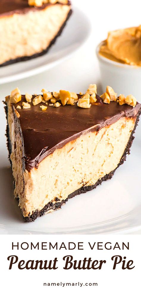 Vegan Peanut Butter Pie, Oreo Pie Crust, Peanut Butter Pie Recipe, Butter Pie Recipe, Oreo Pie, Chocolate Peanut Butter Cheesecake, Fudge Pie, Chocolate Peanut Butter Cake, Chocolate Peanut Butter Pie