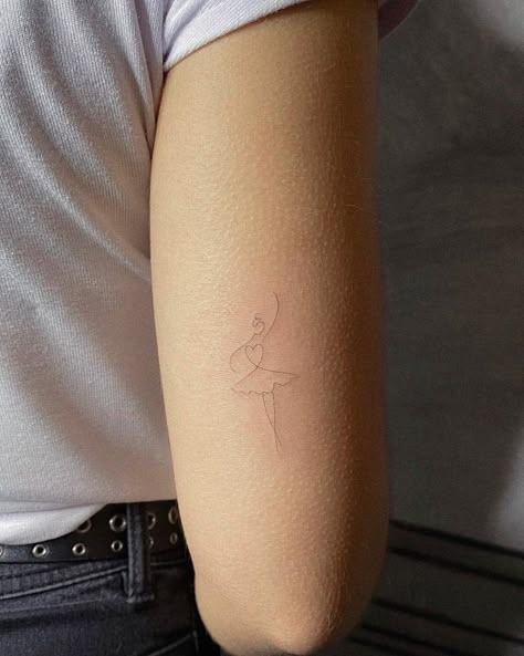 Ballet Tattoos, Ballerina Tattoo, Dancer Tattoo, Dance Tattoo, Flame Tattoos, Cool Small Tattoos, Dainty Tattoos, Small Tattoo Designs, Tattoo Pattern