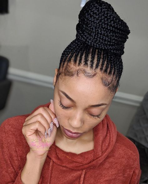 Upstyle Braids For Black Hair, Quick Braiding Styles, Upstyle Braids, Ghana Weaving Styles, Braiding Styles, Beautiful Braids, Girls Hairstyles Braids, Braided Hairstyles Tutorials, African Braids Hairstyles