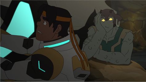 Hunk and Shay's moment as Shay have asked Hunk what the sky is like out in the world from Voltron Legendary Defender Hunk X Shay, Shay Voltron, Voltron Hunk, Hunk Garrett, Hunk Voltron, Voltron Art, Voltron Paladins, Fandom Fanart, Steve Rogers Bucky Barnes