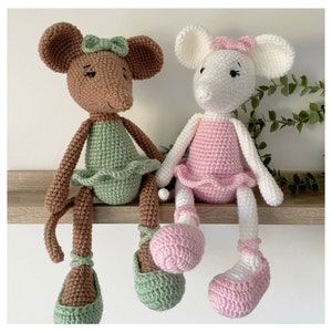 Crochet Ballet, Crochet Ballerina, Ballerina Crochet, Angelina Ballerina, Crochet Mouse, Crochet Pattern Amigurumi, Spring Bunny, Crochet Diy, Crochet Stuff