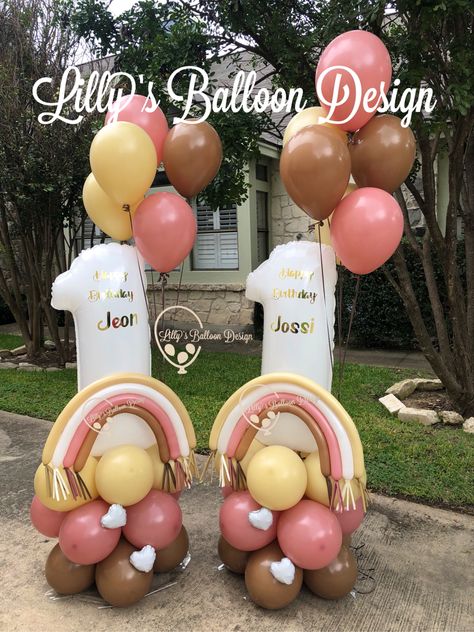 Groovy Balloon Bouquet, Boho Balloon Bouquet, 1st Birthday Boho Theme, Birthday Boho, Rainbow Balloons, Balloon Sculptures, Texas Style, Boho Theme, Retro Rainbow