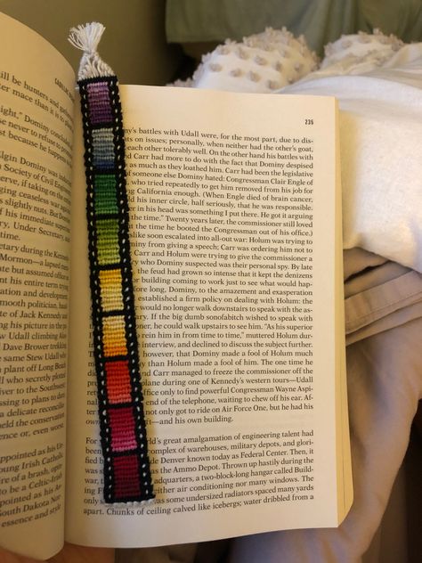 Alpha Patterns Bookmark, Alpha Bookmarks, Film Strip Bookmark, Movie Reels, Project Board, Bracelets Diy, Friendship Bracelets Diy, Film Strip, Color Pairing