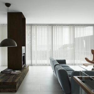 Veri Shades | Cullen's Blinds Modern Barn Style, Types Of Cladding, Clad Home, Modern Barn, Green Bathroom, Vertical Blinds, Barn Style, Family Living, Schmidt