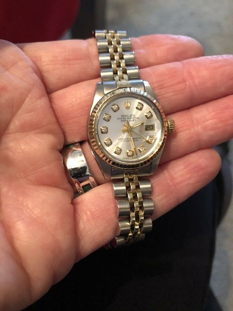 Two Tone Rolex Women, Rolex Date Just, Gold Watches For Women, Rolex Wrist Watch, Mens Rolex, Rolex Watches For Sale, Rolex Women, Watches For Sale, Gold Watches