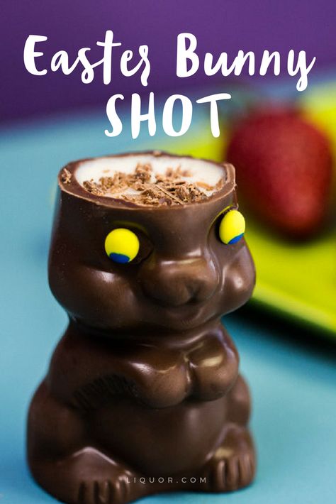 Easter Drink, Easter Cocktails, Boozy Drinks, Chocolate Bunny, Easter Dinner, Alcohol Drink Recipes, Easter Time, Easter Dessert, Easter Brunch