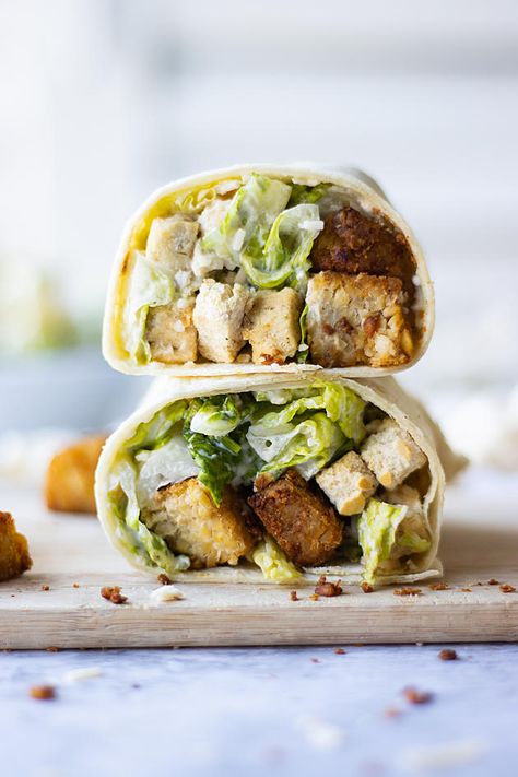 Tempeh Caesar Salad, Vegan Chicken Ceasar Salad Wrap, Tempeh Wrap, Vegetarian Gourmet, Caesar Salad Wrap, Chicken Caesar Pasta, Baked Tempeh, Caesar Pasta Salad, Caesar Pasta