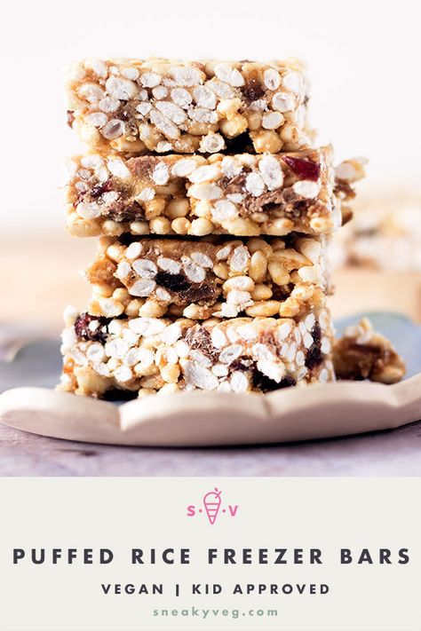 This recipe for puffed rice freezer bars is so easy and they are so good for you that if you're anything like me you'll find yourself  making them time and time again. They're made with natural ingredients, including puffed rice, maple syrup, almonds and dried fruit. #freezerbars #snackbars #healthykids #kidssnack Healthy Snack Bar Recipes, Oat Bars Healthy, Snack Bar Recipes, Rice Bar, Healthy Snack Bars, Healthy Snacks To Make, Vegan Snack Recipes, Muesli Bars, Recipe For Kids