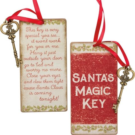 Key Ornaments Christmas, Wooden Santa Ornaments, Santa’s Magic Key, Diy Key Projects, Old Key Crafts, Santa Magic Key, Christmas Gift To Make, Christmas Craft Decorations, Santas Magic Key