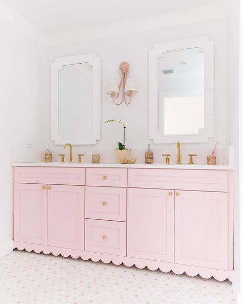 Palm Beach Lately on Instagram: “Happy first day of February! 💕 Sharing the girls’ bathroom before and after for a little pop of pink. #ltkhome #liketkit @shop.ltk…” Remodel Trailer, Brass Bathroom Faucets, Bathroom Vanity Designs, Vanity Design, Bathroom Decor Ideas, Upstairs Bathrooms, Girls Bathroom, Pink Bathroom, Big Girl Rooms