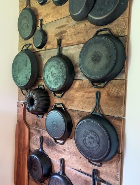 Cleaning cast iron pans