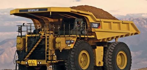 Caterpillar Bulldozer, Surface Mining, Water Well Drilling Rigs, Mining Truck, Caterpillar Inc, Mighty Machines, Caterpillar Equipment, Logging Equipment, Cat Caterpillar