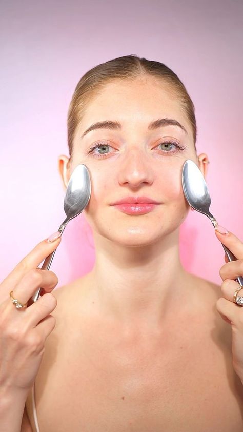 Spoon face massage💛 This is something you can easily do at home especially in the morning. You’ll see results instantly but you need to keep consistency. Pro tip: place spoons into the fridge for better effect🙌 Follow me for more beauty tips! #faceexercise #facialmassage #facialcare #facialrejuvenation #selfcaresis #selfcarematters | Valeriia Veksler | Lizzy McAlpine · ceilings Fitness Goal Setting, Lizzy Mcalpine, Learn Yoga Poses, Facial Rejuvenation, Face Exercises, Fitness Progress, Face Yoga, Face Massage, Facial Massage