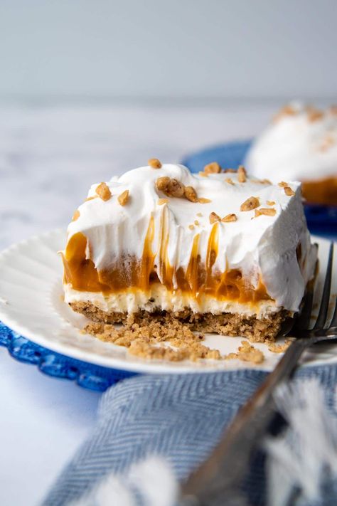 Butterscotch Delight - Easy Butterscotch Pudding Lush Dessert Butterscotch Pudding Dessert, Butterscotch Delight, Butterscotch Desserts, Baked Graham Cracker Crust, Butterscotch Recipes, Lush Dessert, Lush Cake, Delight Dessert, Sugar Free Pudding