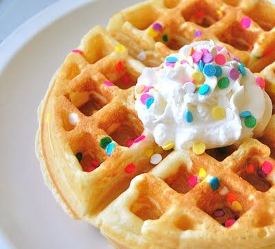 Funfetti Waffles Funfetti Waffles, French Toast Pancakes, Sprinkles Recipe, Frozen Waffles, Birthday Breakfast, Rainbow Food, Waffle Recipes, Pancakes And Waffles, Always Be