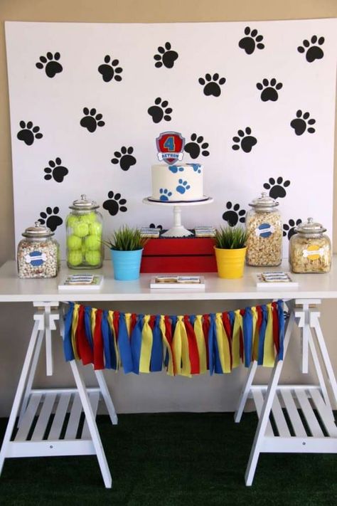 Background Party Ideas, Birthday Party Table Ideas, Birthday Poster Background, Party Table Ideas, Dog Themed Birthday, Paw Patrol Birthday Decorations, Paw Patrol Party Decorations, Paw Patrol Birthday Theme, Paw Patrol Decorations