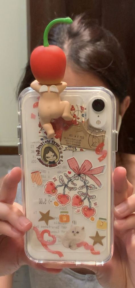 Enya Phone Case, Sonny Angles Phone Case, Sonny Angles Phone, Sonny Angel On Phone Case, Good Phone Cases, Sonny Angle Phone Case, Iphone Case Inspiration, Sonny Angel Phone Charm, Smiski Phone Case