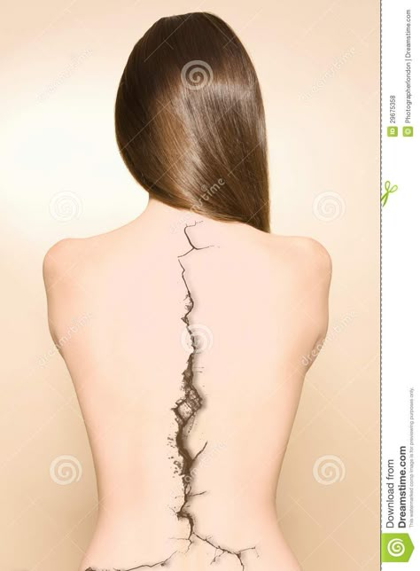 Bare Back Of Woman With A Crack On Spine Over Colored Background ... Back Of Woman, Back Tattoo Women Spine, Wörter Tattoos, Spinal Tattoo, Tattoo Son, Tattoo Back, Color Backgrounds, Spine Tattoos For Women, Tattoo Women