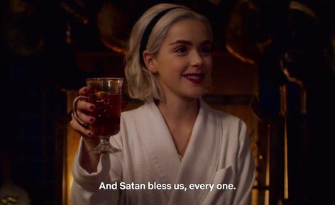 zackisontumblr Sabrina Spellman Outfit, Sabrina Spellman Style, Sarah Sanderson, Sabrina Witch, Cheryl Blossom Riverdale, Melissa Joan Hart, Kiernan Shipka, Sabrina Spellman, Cheryl Blossom