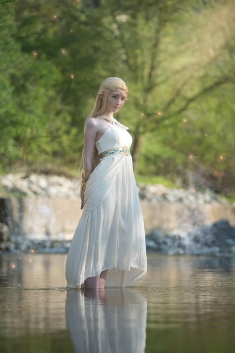 Zelda White Dress, Zelda Outfits, Princess Zelda Costume, Princess Zelda Cosplay, Zelda Costume, Link Cosplay, Princesa Zelda, Legend Of Zelda Costume, Zelda Cosplay