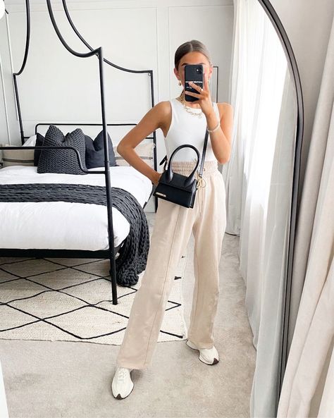 High Waisted Wide Leg Jogger - … curated on LTK Wide Leg Joggers Outfit, Joggers Outfit Women, Wide Leg Outfit, Lorna Luxe, Wide Leg Joggers, Joggers Outfit, Transition Outfits, Zip Cardigan, Spring Summer Outfits