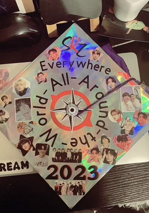 Stray Kids Graduation Cap Ideas, Kpop Graduation Caps Skz, Grad Cap Ideas Kpop, Skz Graduation, Skz Graduation Cap, Stray Kids Graduation Cap, Kpop Grad Cap, Homemade Gummy Bears, Graduation Cap Decoration Diy