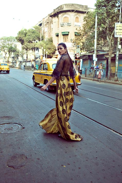 Colston Julian Captures Pavalli Singh for Harper's Bazaar India Feb 2014 Street Style India, Street Fashion Photoshoot, India Street, Best Teeth Whitening, Vogue India, Street Fashion Photography, Branding Photoshoot, India Fashion, Fashion Tips For Women