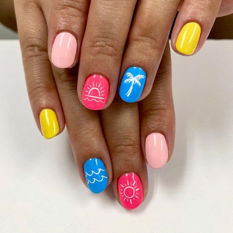 Pool Nails, Sunset Nails, Beach Nail Designs, Fruit Nail Art, Beachy Nails, Summer Nails Beach, Nails Art Designs, Tropical Nails, Summer Nail Art