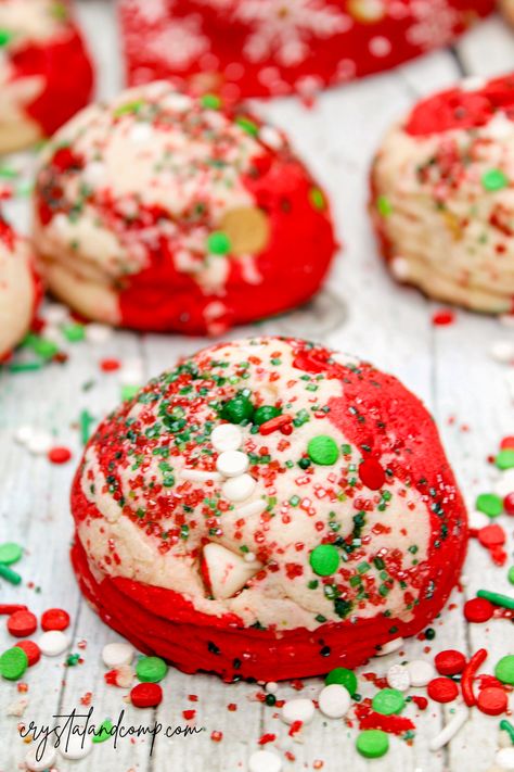 Looking for an easy and festive sweet recipe? Try our Red Velvet Sugar Christmas Cookies! Packed with white chocolate and butterscotch baking chips, these are sure to be a hit. Get baking today! Christmas Bakery Recipes, Red Velvet Peanut Butter Blossoms, Ooy Gooy Butter Cookies Christmas, Christmas Red Velvet Cookies, Christmas Crackle Cookies, Yule Log Cookies, Festive Chocolate Chip Cookies, Red And Green Food Christmas Parties, Bakery Style Christmas Cookies